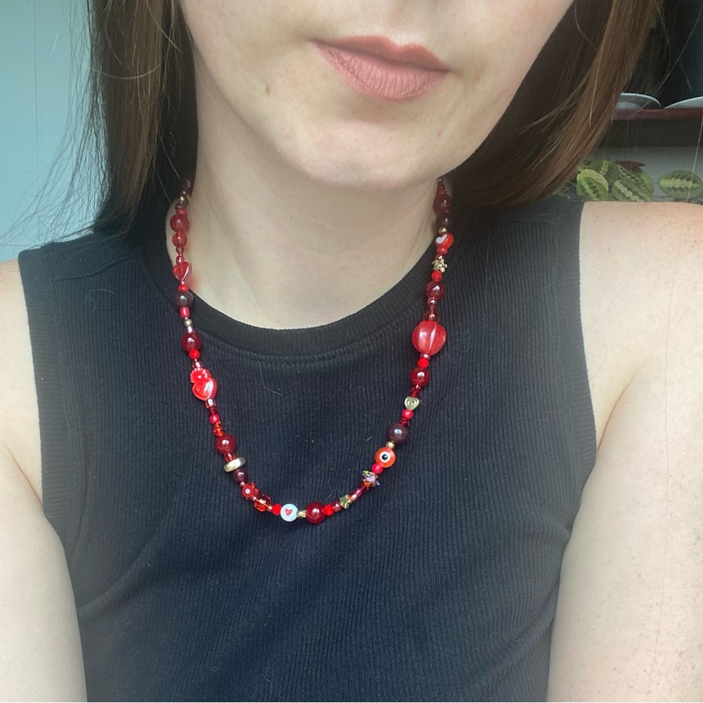 Queen of Hearts Red Beaded Necklace Mixed Beads Heart Flower Evil Eye Gold Glass